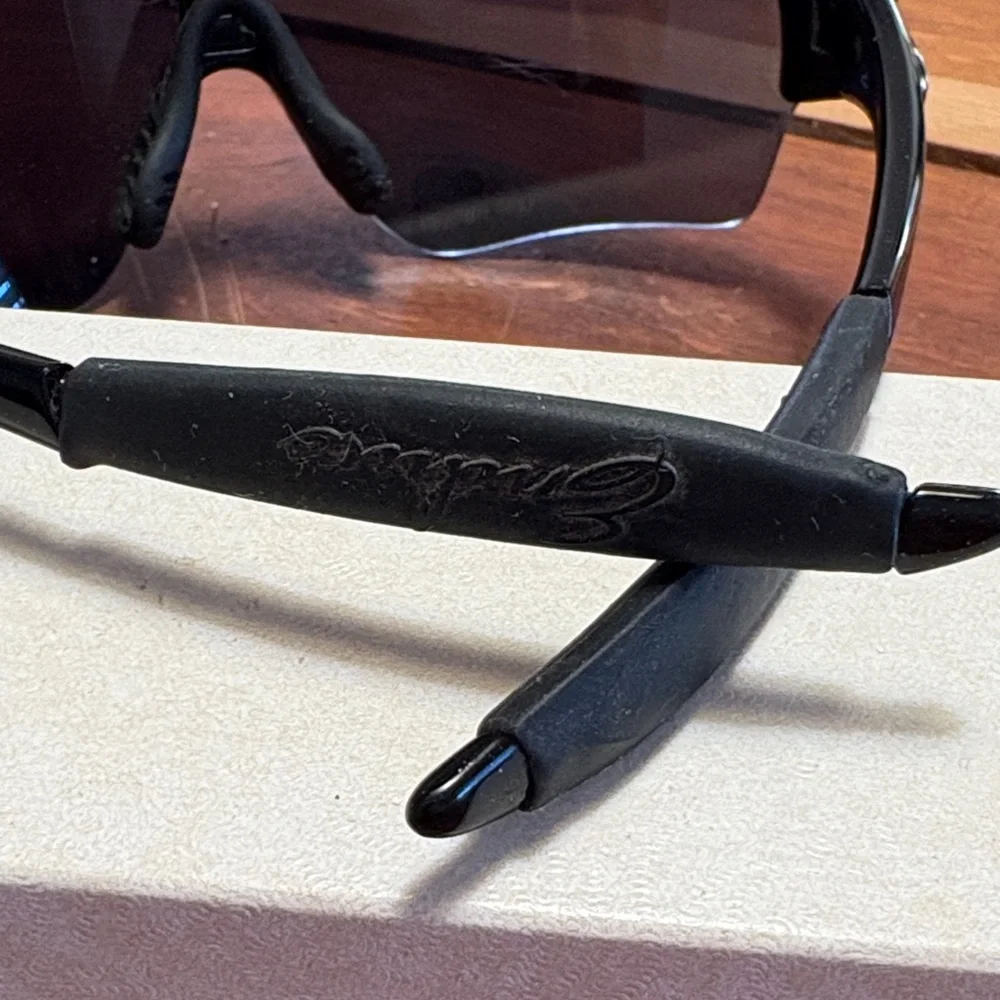 Oakley Enduring Edge Black Sports Sunglasses-FLAWED